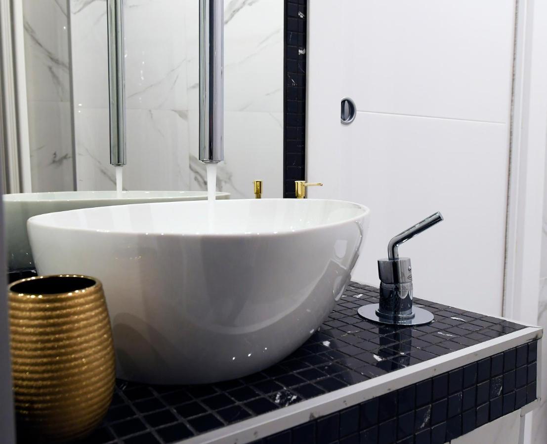Lägenhet Easy Holidays - Suite Colosseo Rom